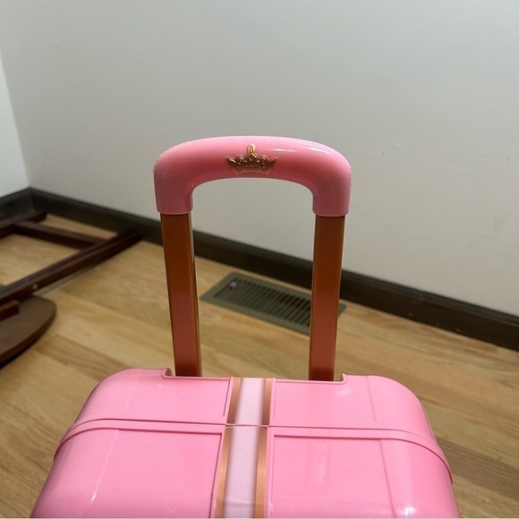 Disney Princess Plastic Suitcase Storage Wheels Pink Kids - Picture 5 of 9